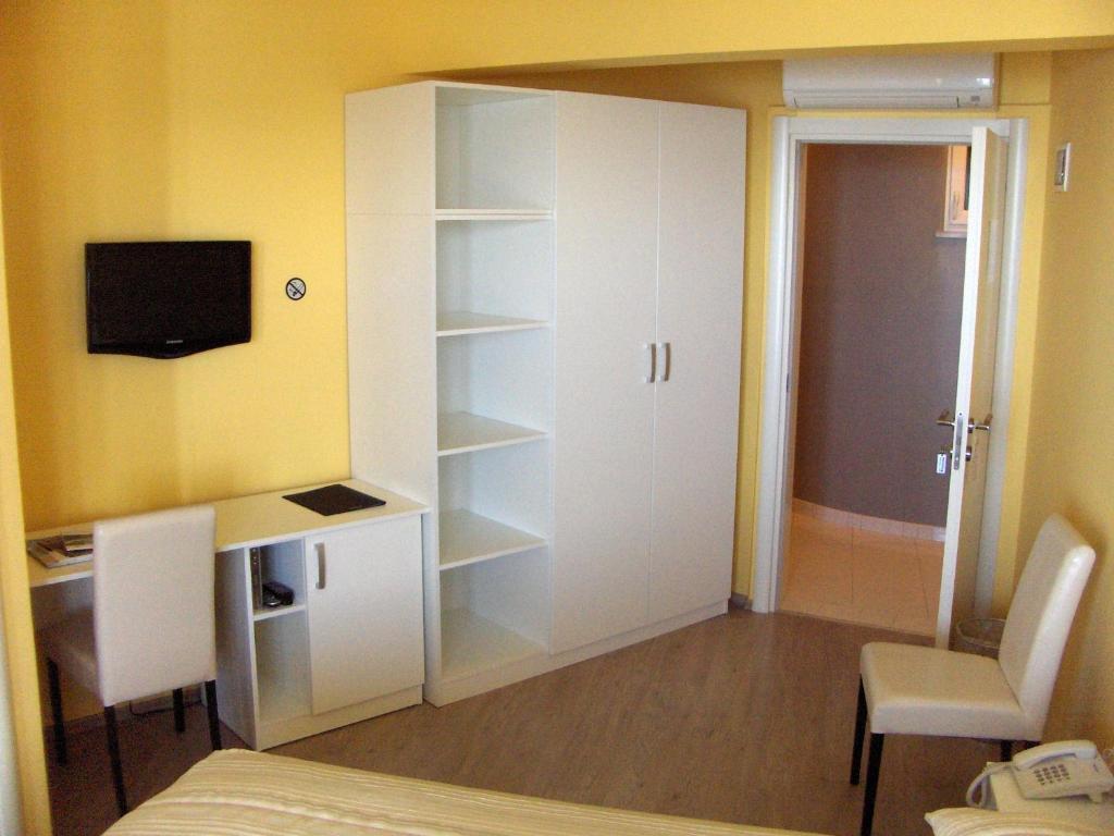 Hotel Flanona プロミン エクステリア 写真